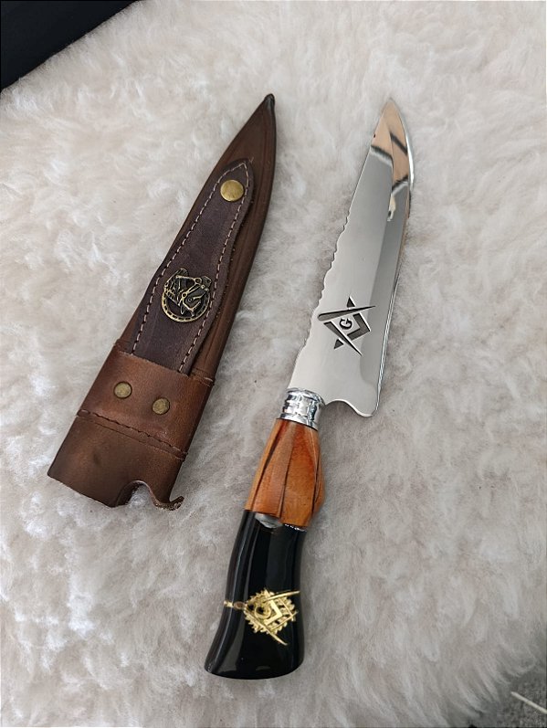 Faca de Churrasco 8" Maçonaria – Elegância, Precisão e Personalidade
