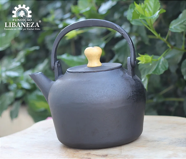 Chaleira de Ferro Fundido com Tampa Resistente 3,6 L