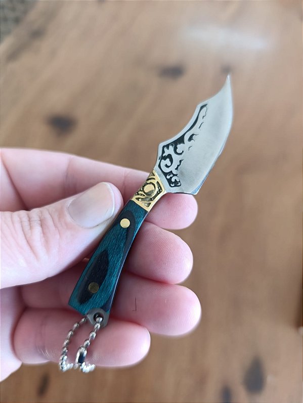 ✨ MINI FACA DE CHAVEIRO COM BAINHA – PEQUENA NO TAMANHO, GIGANTE NA UTILIDADE!🔑