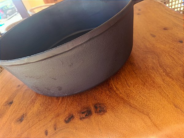 Caçarola de ferro grande 36 cm ,com tampa de ferro