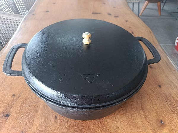 🍲 Caçarola de Ferro Fundido – Tamanho 38