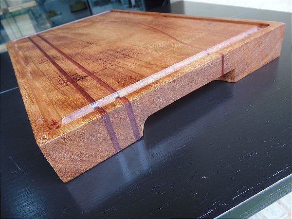 Tábua de Corte em "End Grain" feita com madeiras  nobres