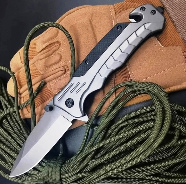 Canivete Tático Semi Automático com Corta Cinto e Quebra-Crânio