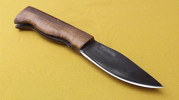 Canivete 3,5” Forjado , cabo em madeira de Ipê.