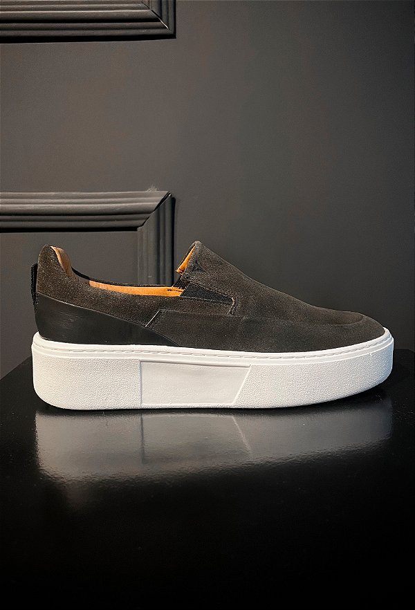 Slip On Vidic Munique Camurça