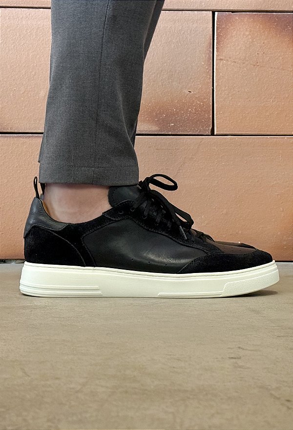 Tênis Sneaker Vidic Dallas Preto