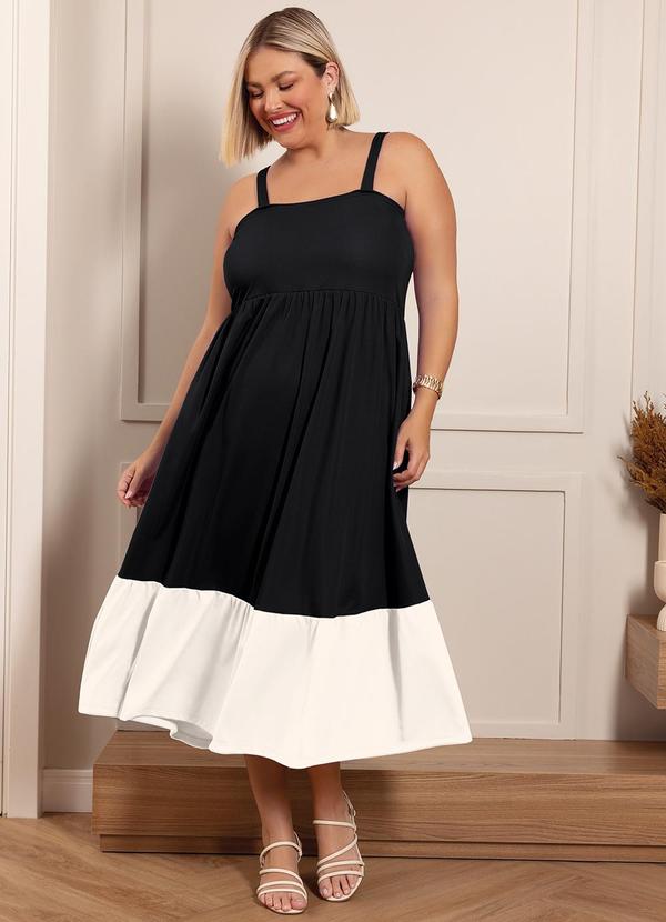 Vestido Preto Longo Em Malha Plus Size