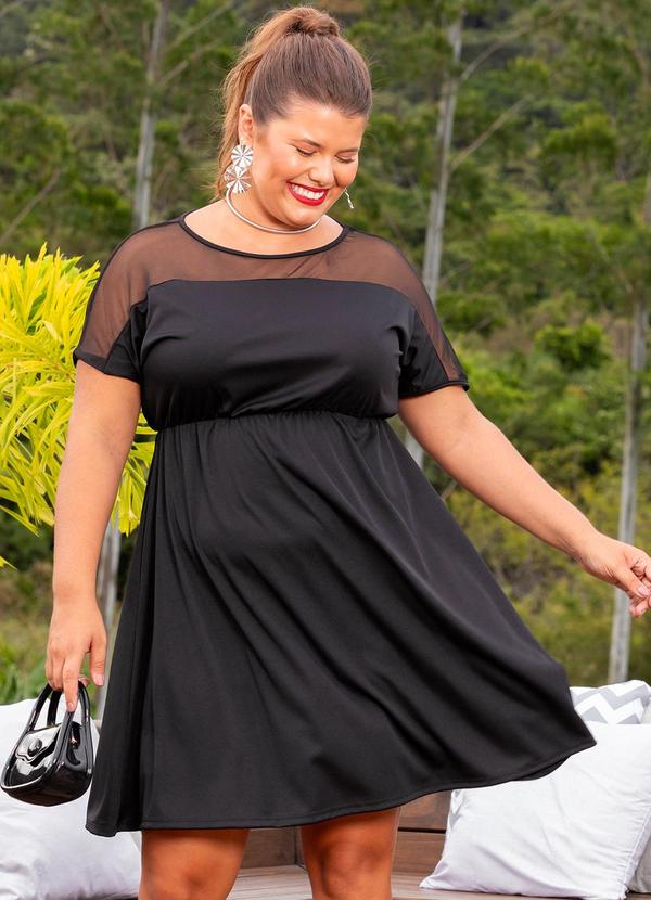 Vestido Preto Em Malha E Tule Plus
