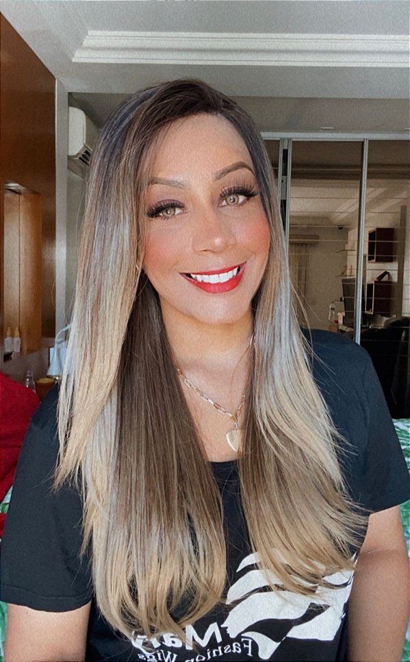 LACE FRONT LETICIA MORENA ILUMINADA