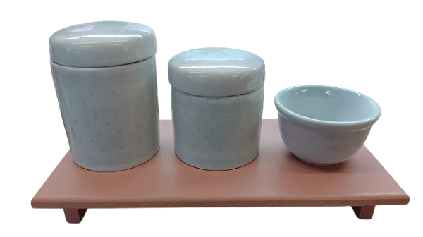 KIT HIGIENE 3 PC BRANCO COM DESENHO DE RENDAS-EN