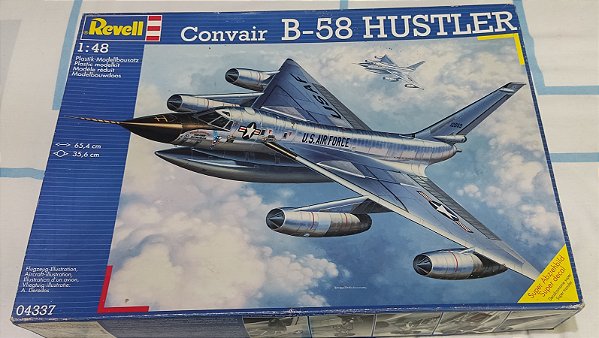 Miniatura do Bombardeiro Americano B-58 Hustler 1/48 Revell