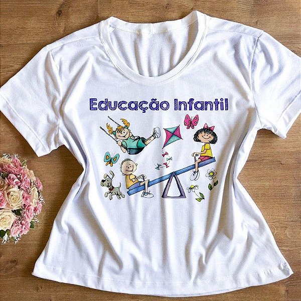 T-Shirt - Educação Infantil - Crianças Brincando