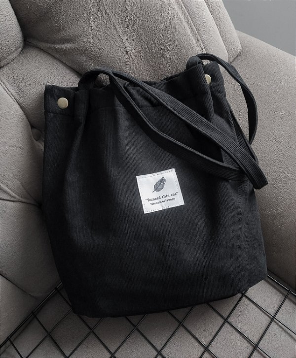 Bolsa ecobag em veludo - Preta
