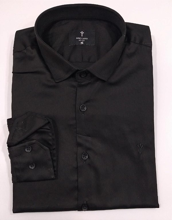 120901.01 CAMISA ACETINADA LISA COM ELASTANO SLIM INDICCATTO PRETA