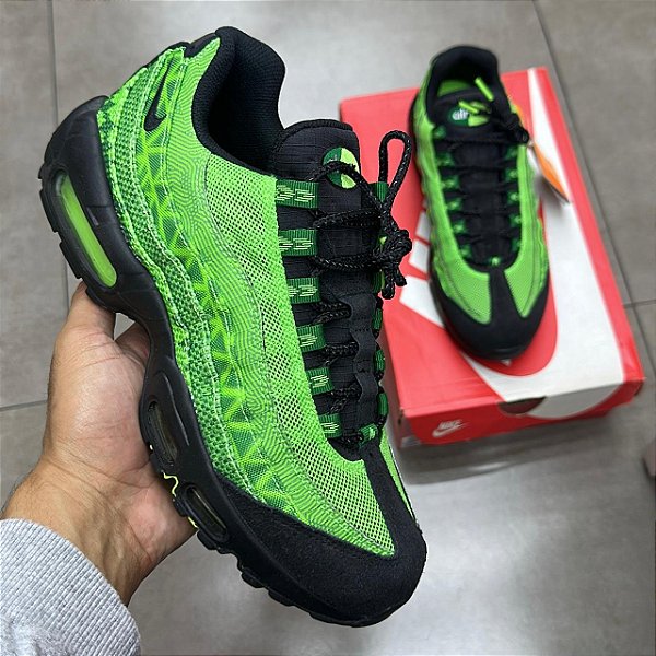 TÊNIS NIKE AIR MAX 95 NAIJA (SEM CAIXA)