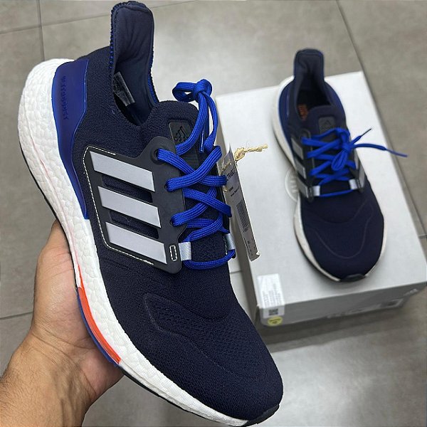 TÊNIS ADIDAS ULTRABOOST 22 (COMPLETO)