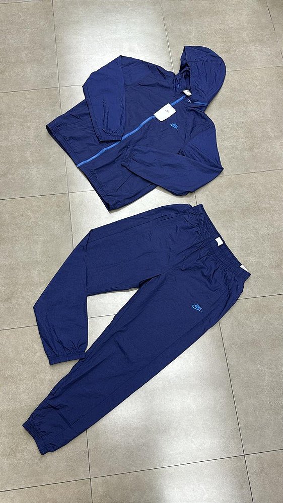 CONJUNTO NIKE SPORTSWEAR