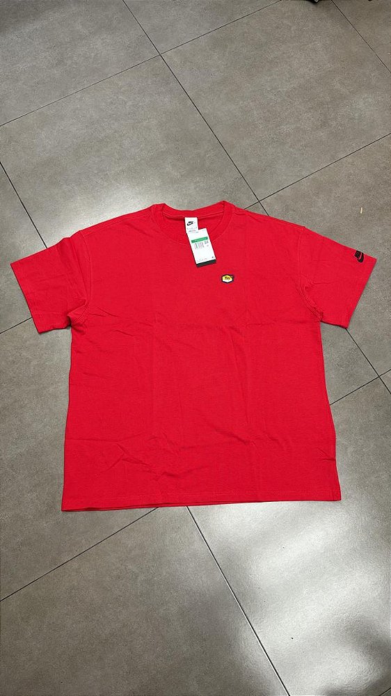 CAMISETA NIKE TN SPORTWEAR VERMELHO