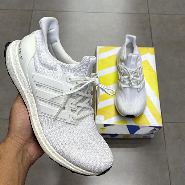 TÊNIS ADIDAS ULTRABOOST PERFORMANCE WHITE (SEM CAIXA)