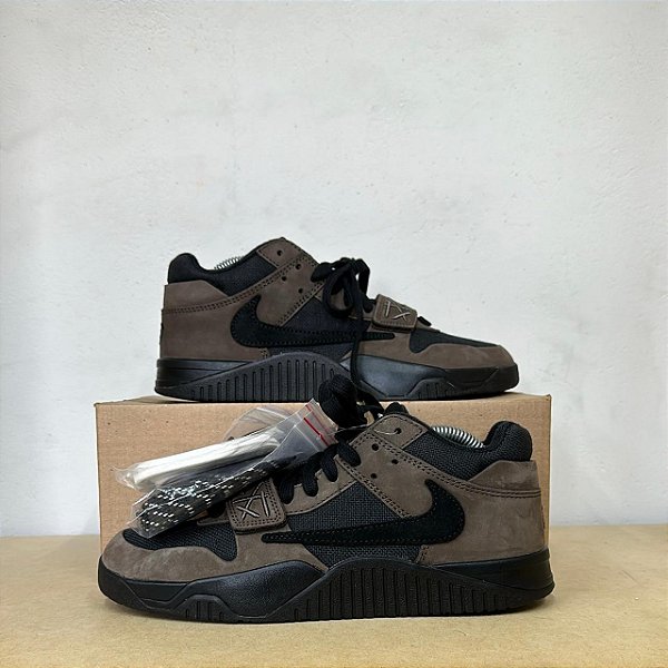 Travis Scott x Air Jordan 1 Low OG SP Velvet Brown - Droper