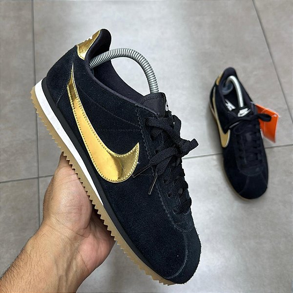 TÊNIS NIKE CORTEZ METALLIC GOLD (SEM CAIXA)
