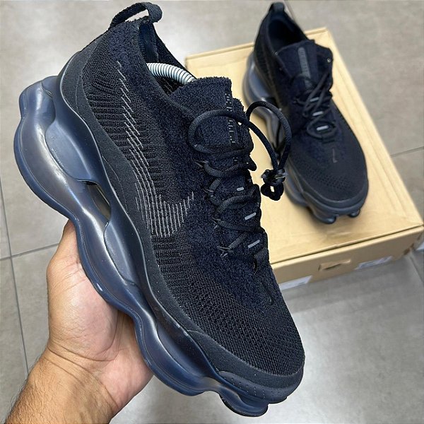 TÊNIS NIKE AIR MAX SCORPION TRIPLE BLACK (COMPLETO)
