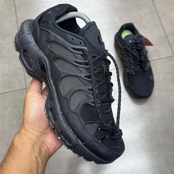 TÊNIS NIKE AIR MAX TERRASCAPE PLUS TRIPLE BLACK (SEM CAIXA)