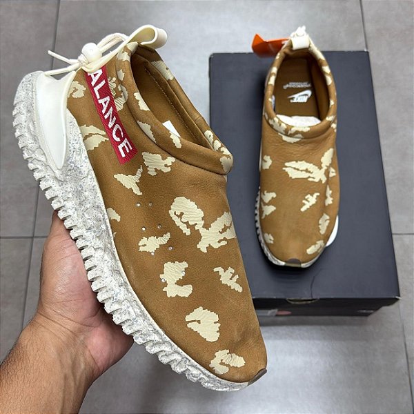 TÊNIS UNDERCOVER X NIKE MOC FLOW ALE BROWN (COMPLETO)