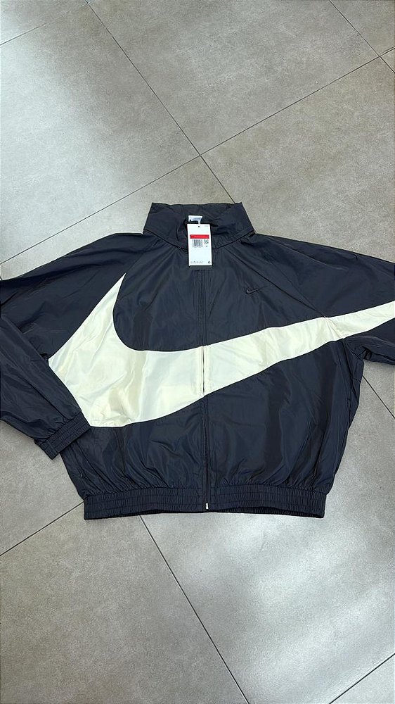 JAQUETA NIKE WOVEN SWOOSH BLACK