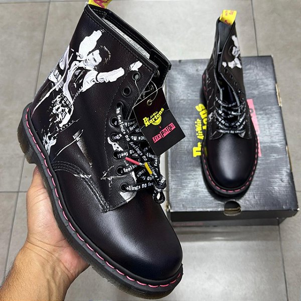 SEX PISTOLS X DR. MARTENS 1460 VICIOUS BLACK (COMPLETO)