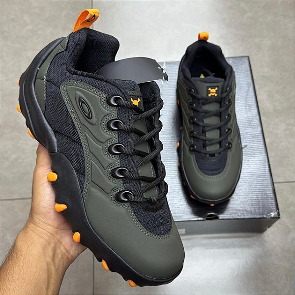 TÊNIS OAKLEY TEETH HERB (COMPLETO)