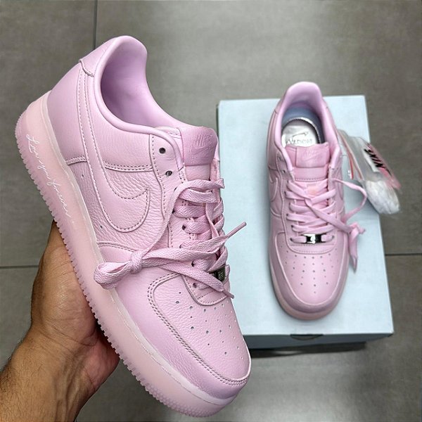 TÊNIS NOCTA X NIKE AIR FORCE 1 LOW PINK FOAM (COMPLETO)