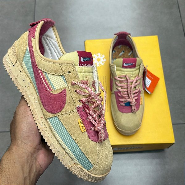 TÊNIS UNION LA X NIKE CORTEZ SP SESAME (COMPLETO)