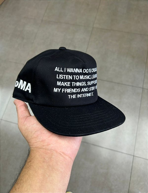 BONÉ OMA STUDIOS CREATE BLACK