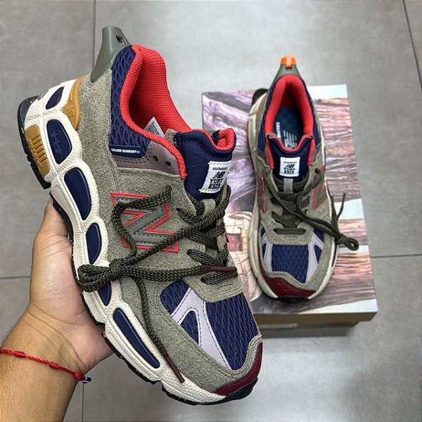 TÊNIS SALEHE BEMBURY X NEW BALANCE 574 YURT TEAM FOREST GREEN (COMPLETO)