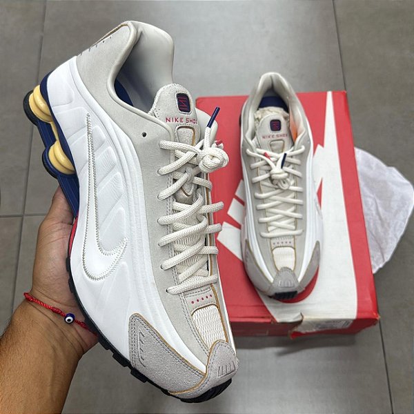 TÊNIS NIKE SHOX R4 PHANTOM (COMPLETO)