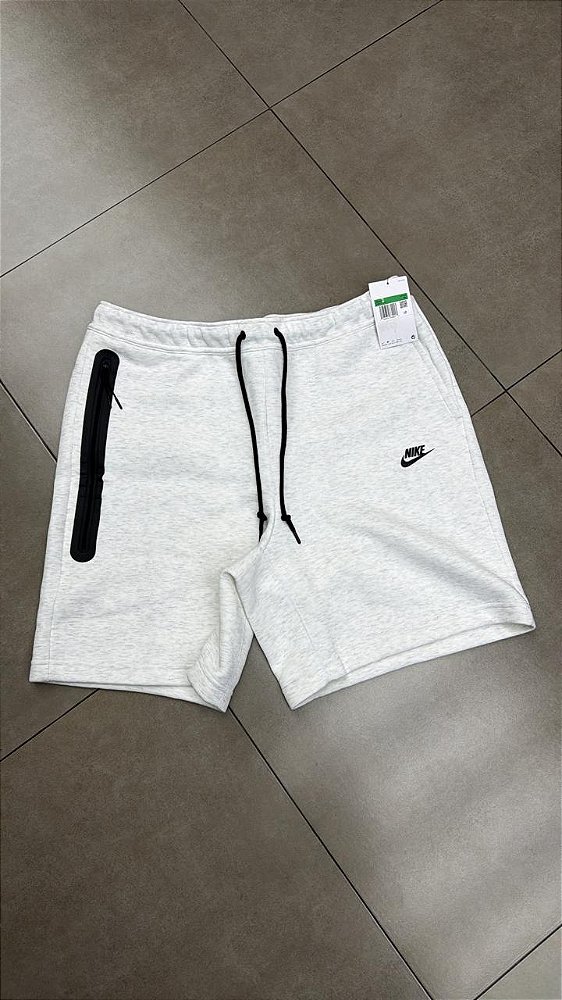 BERMUDA NIKE SPORTSWEAR TECH FLEECE BIRCH HEATHER BLACK
