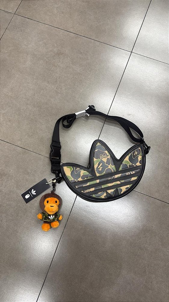 BAPE X ADIDAS SHOULDER BAG TREFOIL BLACK CAMO