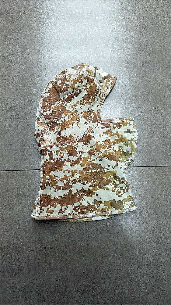 BALACLAVA SUPREME HEAT REACTIVE DIGI CAMO TAN FW25-W16 - mercadohype