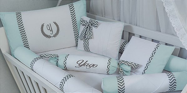 kit protetor para berço menino branco e verde claro