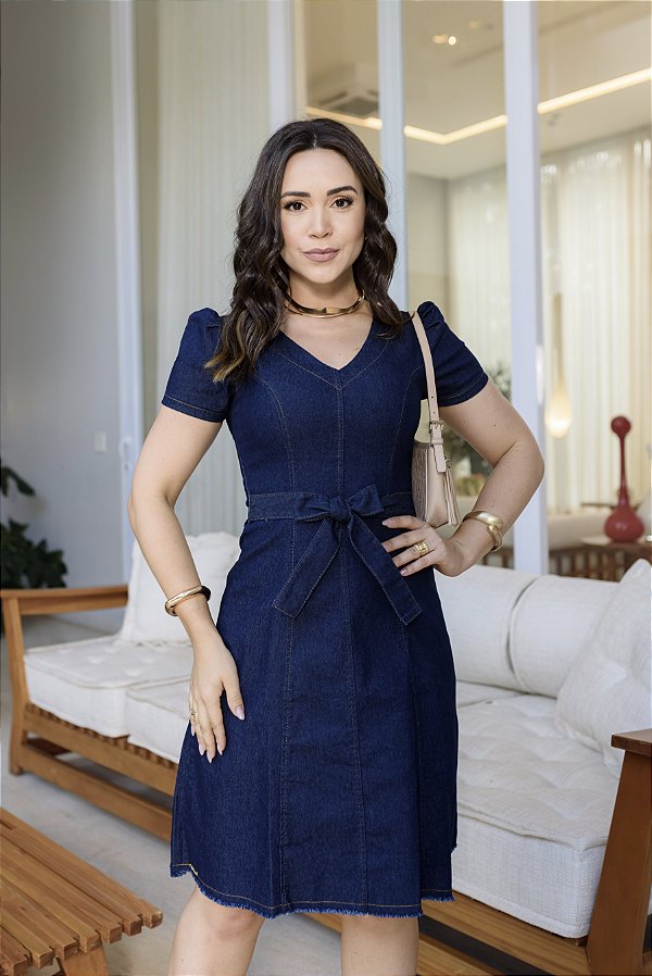 Vestido Jeans Evasê com Laço na Cintura
