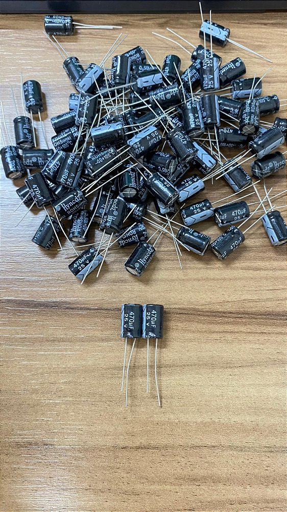 Capacitor Electrolytic 470µ 25V