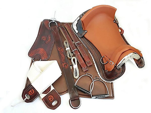 Montaria Sela Freio Ouro Chapeada Cavalo Laço Comprido Jm30