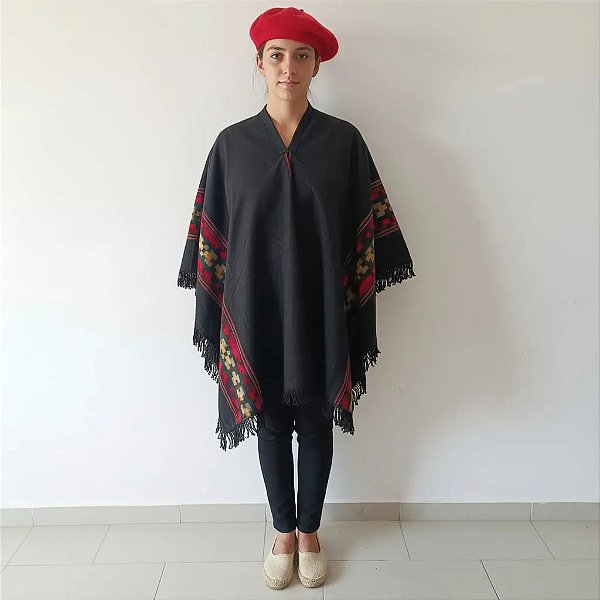 Poncho Pala Argentino Unissex Gola V Pampa - Vários Cores Preto Colorido Geométrico Unico