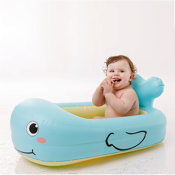 Banheira Inflável Baleia Feliz Buba