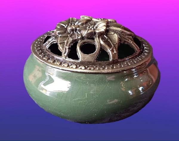 INCENSARIO METAL/PORCELANA VERDE