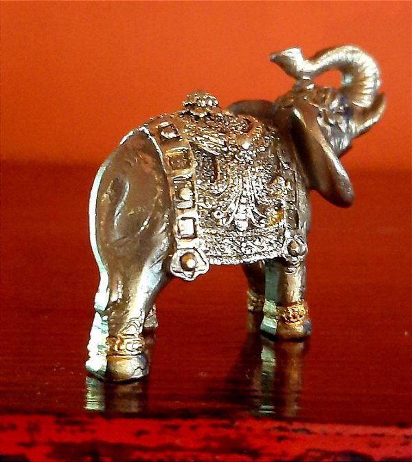 ELEFANTE DOURADO, 8 CM