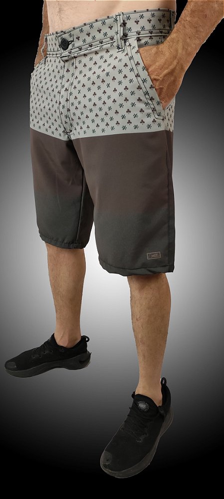 Bermuda Phantom Elastano Three Mixed Cores Marrom,Roxo,Verde e Vermelho.