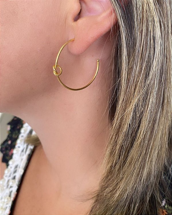 Brinco Argola com Nó Folheado em Ouro 18k