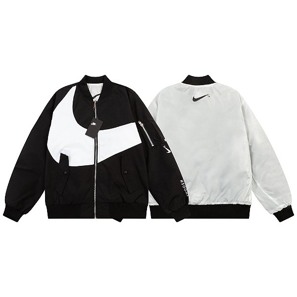 Jaqueta Nike Swoosh Reversível - Preta e Branca